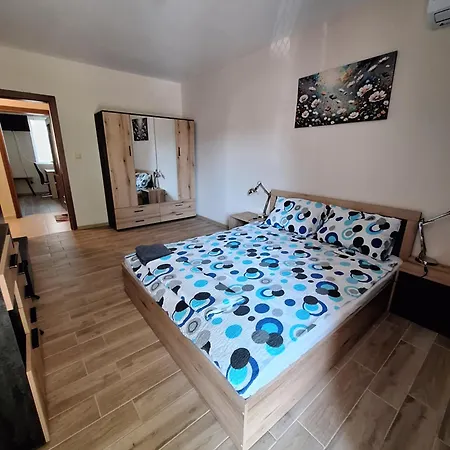Apartment бобс 1 *